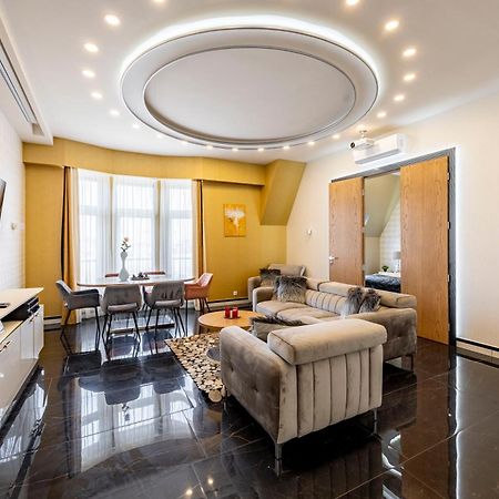 Luxury Royal Central Apartment By Prestige Homes Budapest Exterior photo